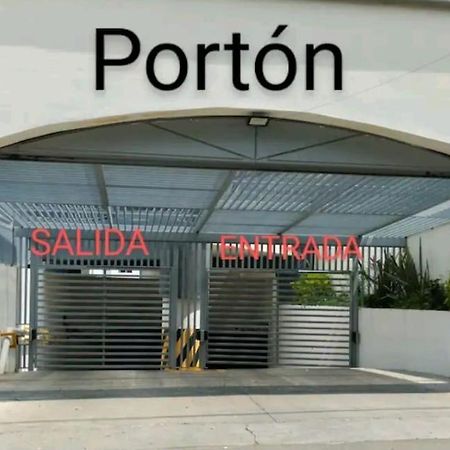 דירות Departamento Nuevo Y Centrico Con Ambiente Familiar En גואדלחארה מראה חיצוני תמונה