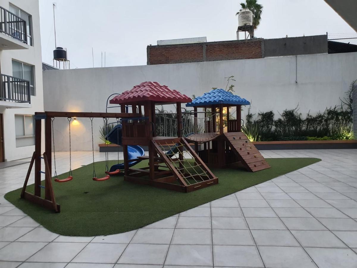 דירות Departamento Nuevo Y Centrico Con Ambiente Familiar En גואדלחארה מראה חיצוני תמונה