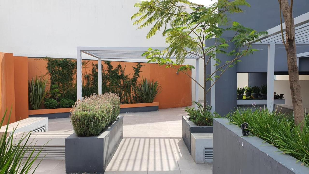 דירות Departamento Nuevo Y Centrico Con Ambiente Familiar En גואדלחארה מראה חיצוני תמונה